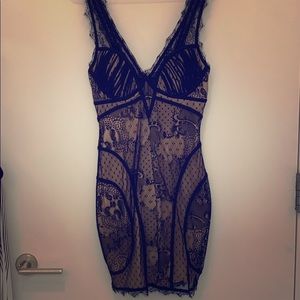 Black lace bodycon dress